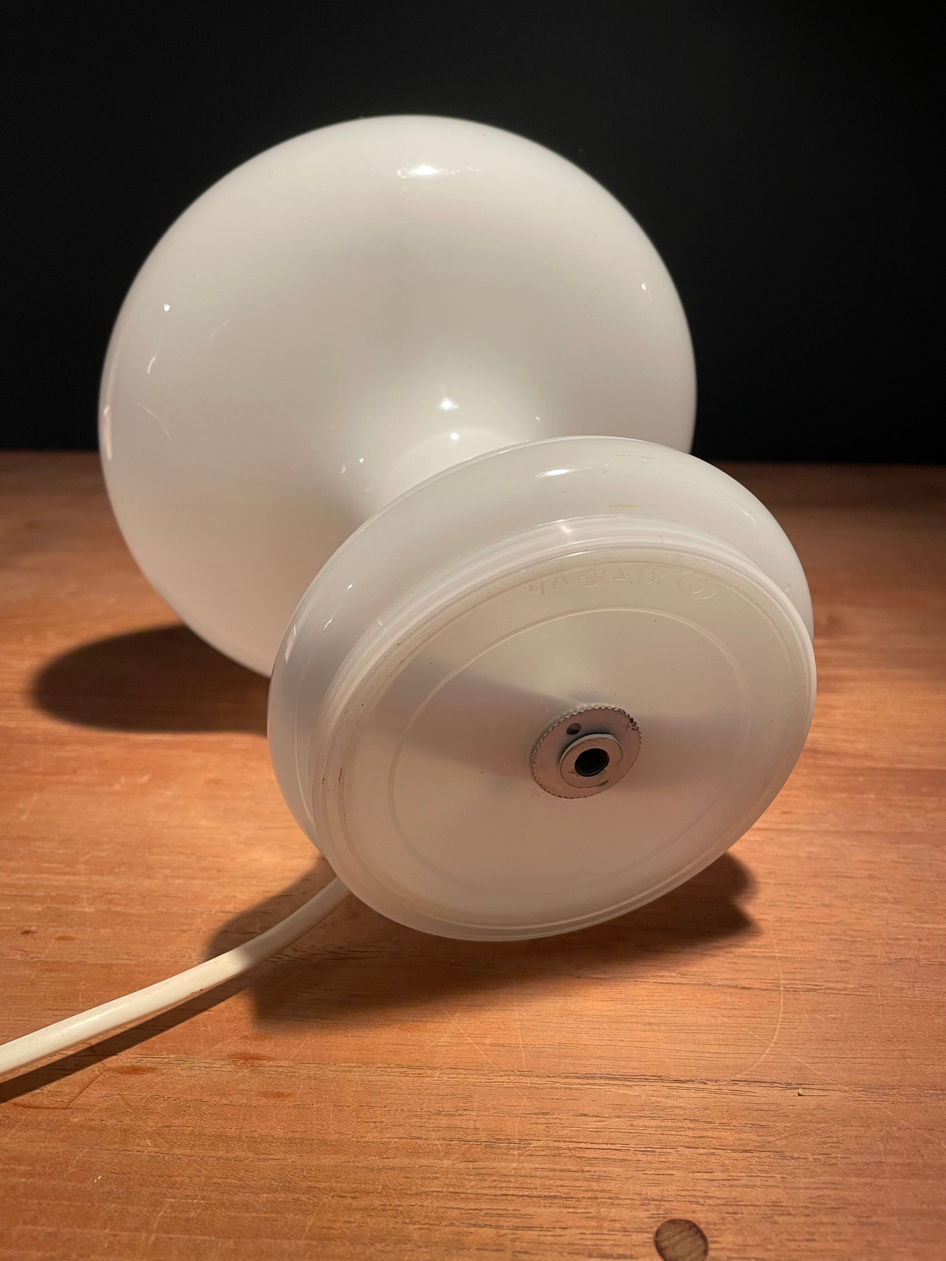 Murano table lamp, opaline glass