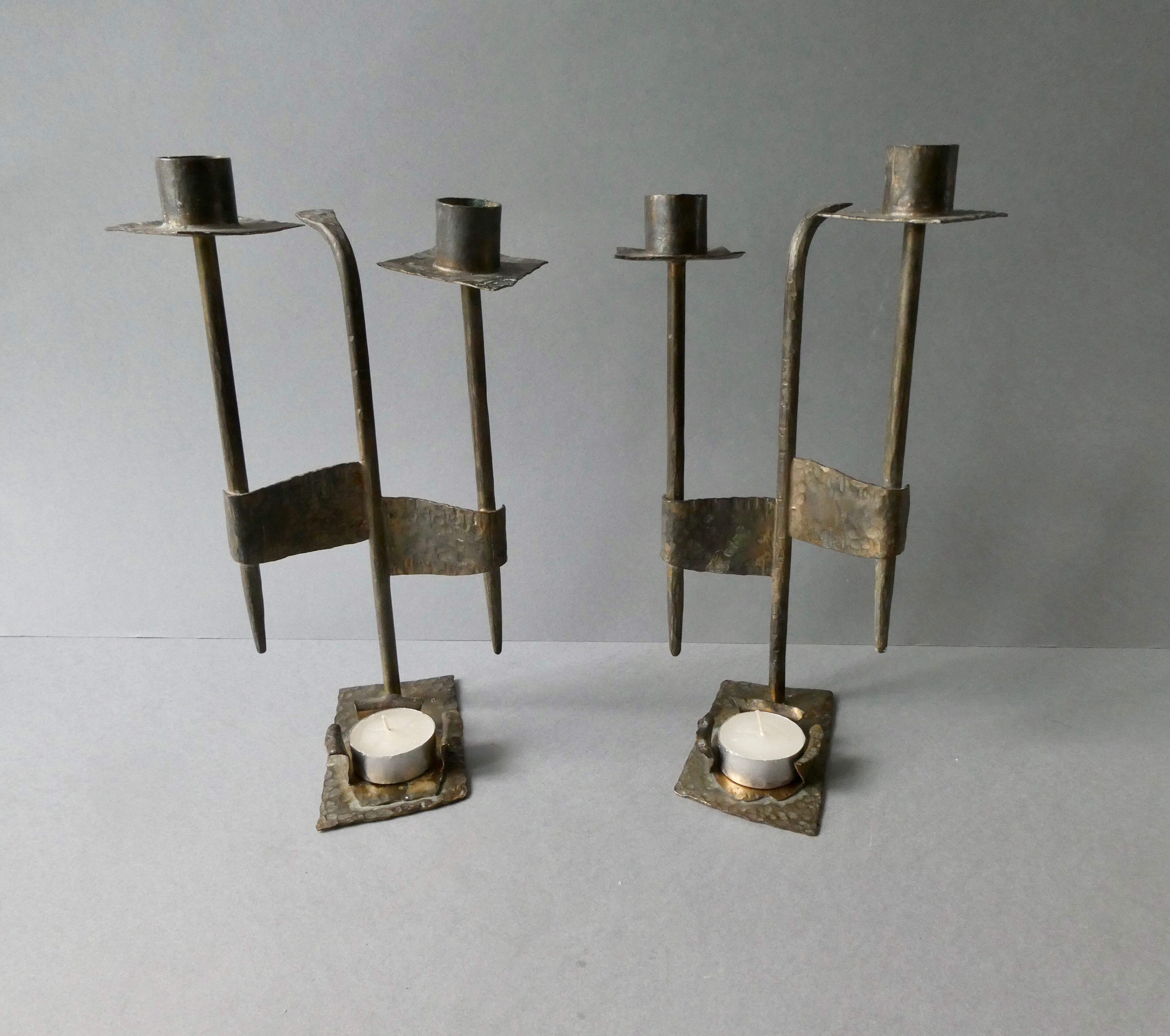 Paire de chandeliers en bronze