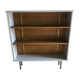 Shallow vintage library