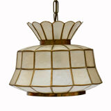 Round ceiling chandelier in mother-of-pearl