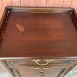 Storage cabinet