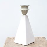 Lampe pyramide en porcelaine de Bruxelles, années 80