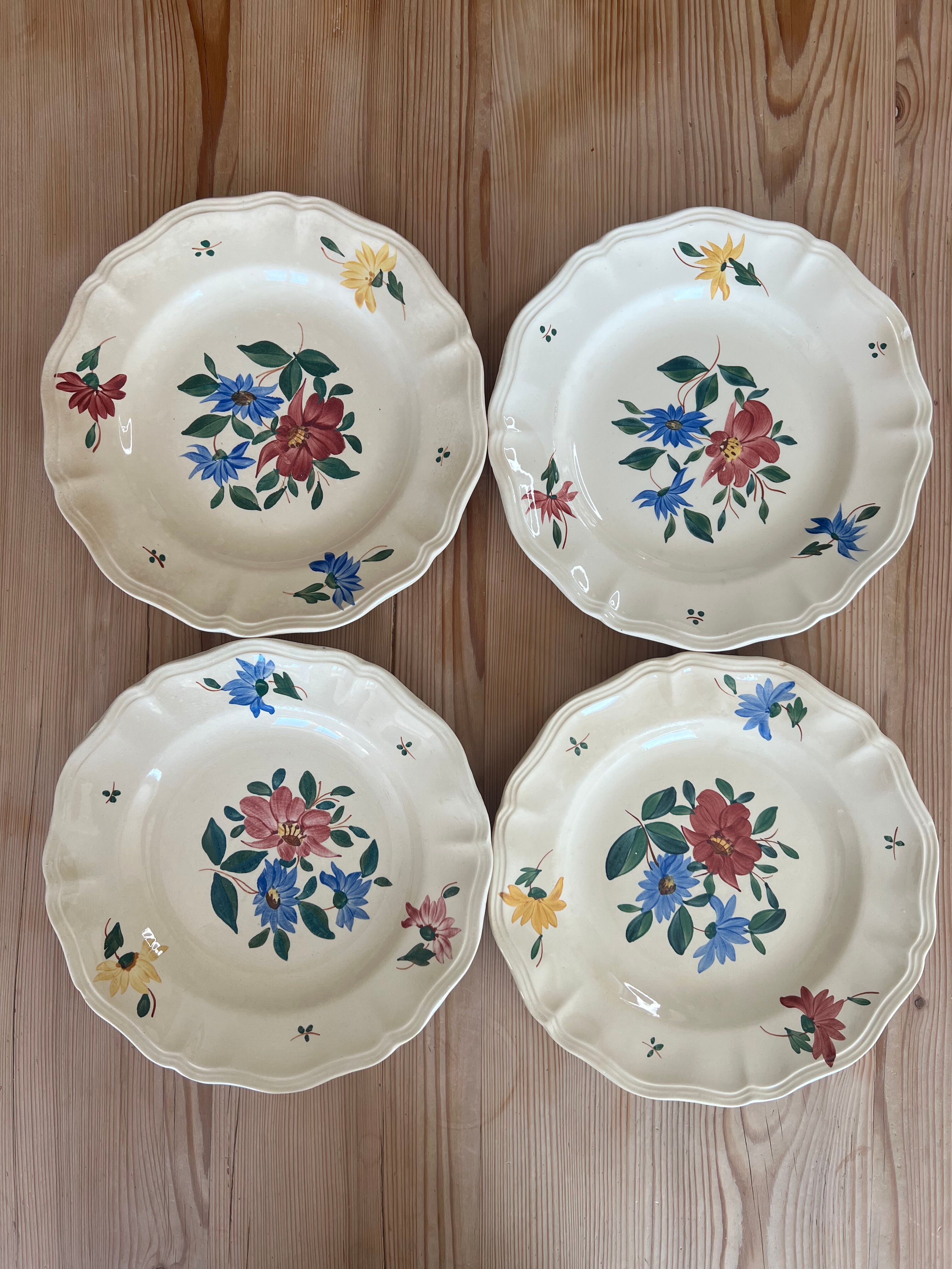 Set of 4 flat plates Sarreguemines and Digoin