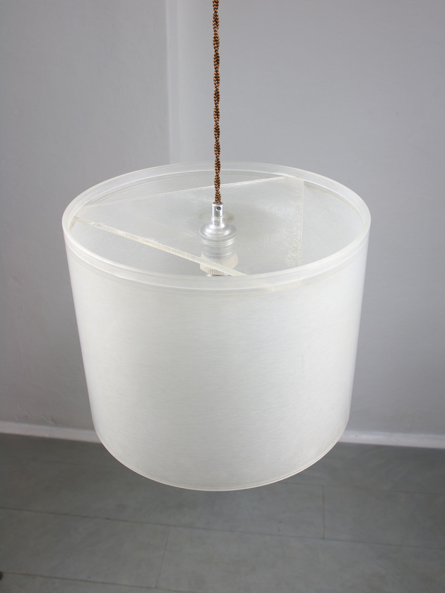 Italian vintage plexiglass pendant lamp, 80s