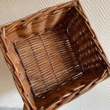 Square shape basket