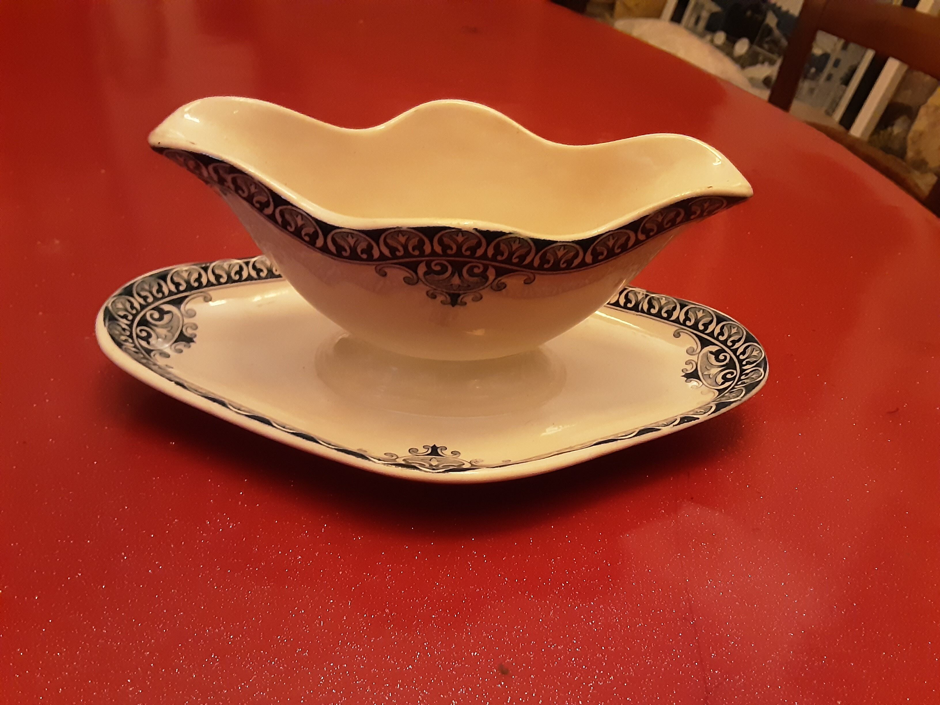 Sauce dish earthenware Saint Amand Hamage