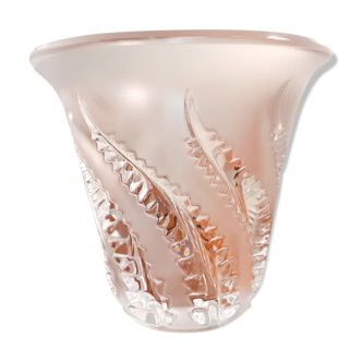 Vase en cristal Lalique "Fougères", années 50