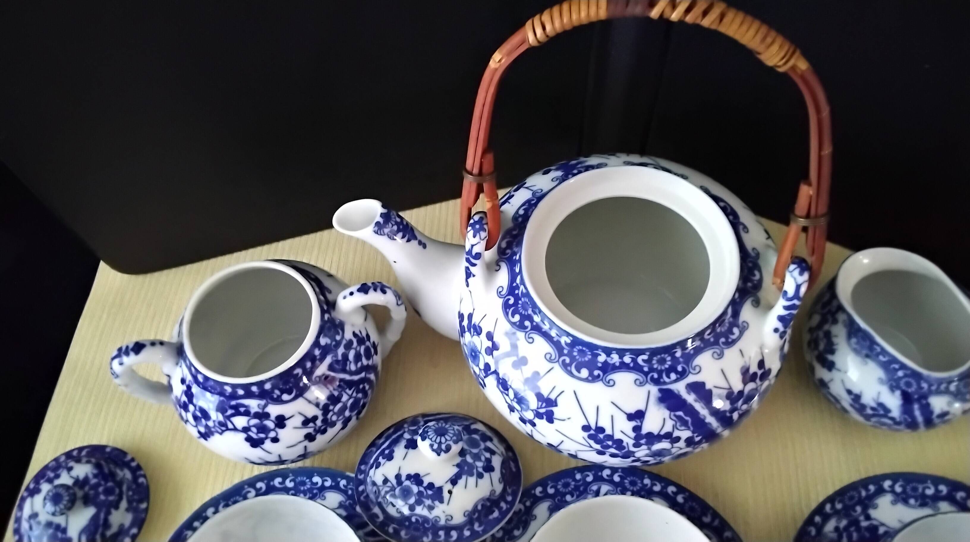 Japanese porcelain tea set