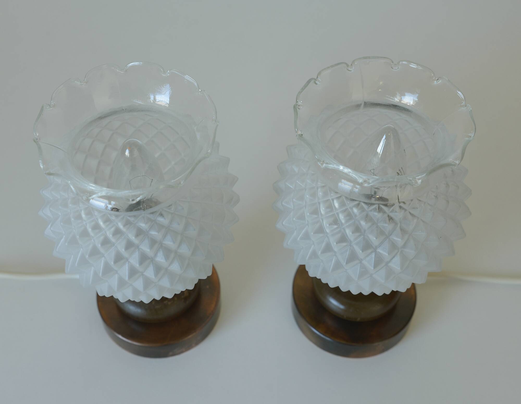 Pair of charming desk lamps vintage bedside lights wood table lighting 70's