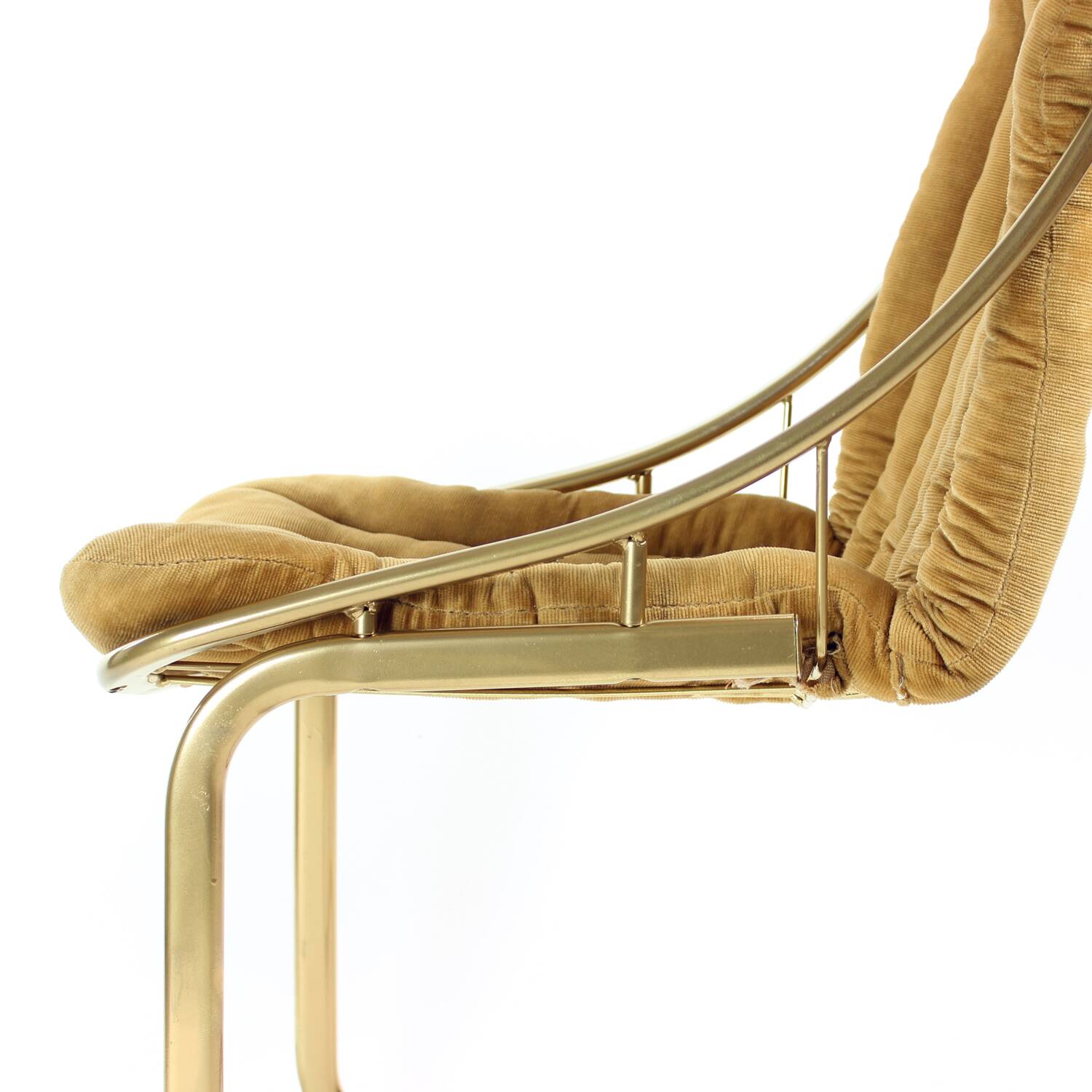 Italian vintage metal chair in gold, Italy 1970s