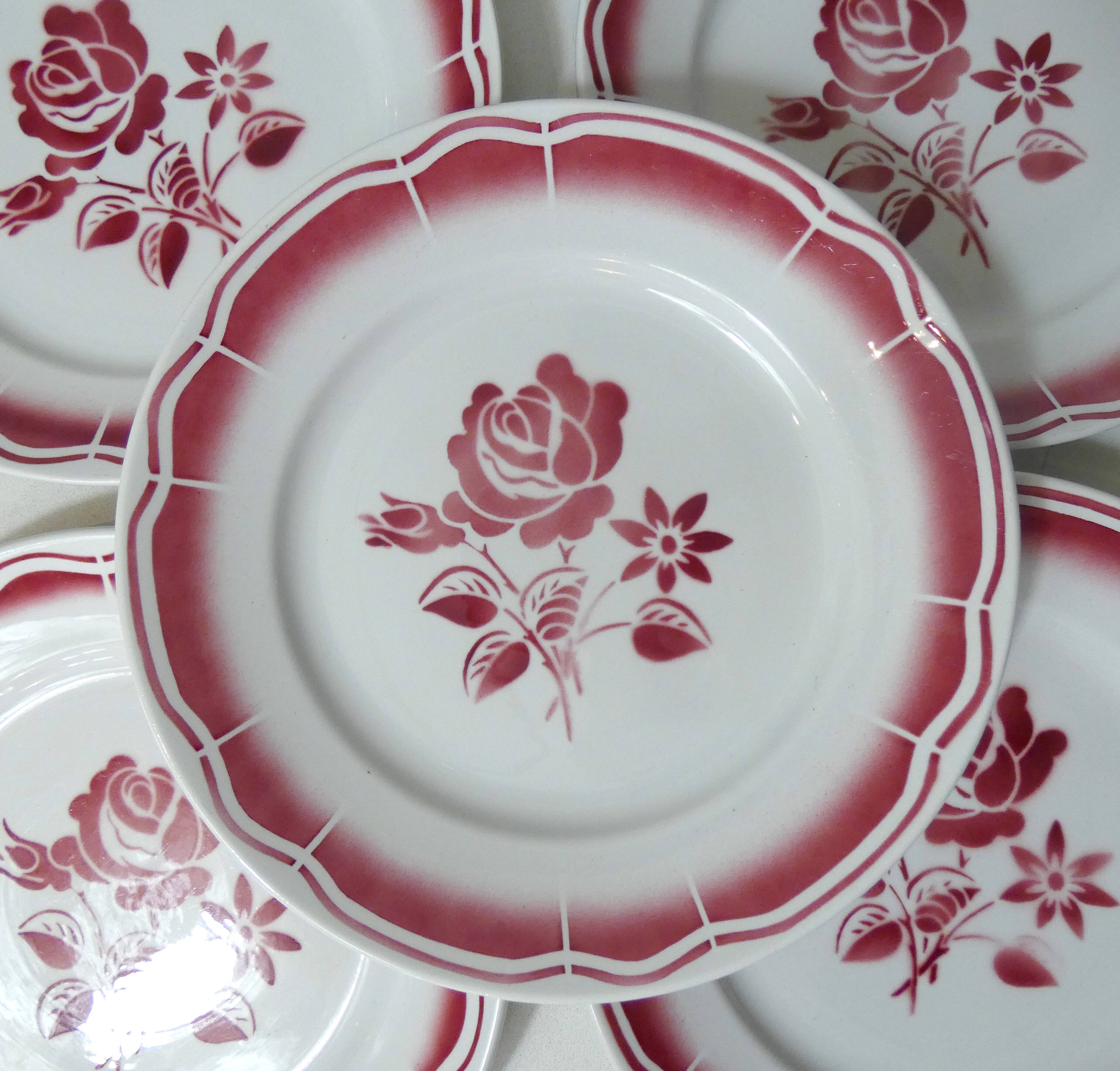 9 flat plates in FB Digoin pink earthenware