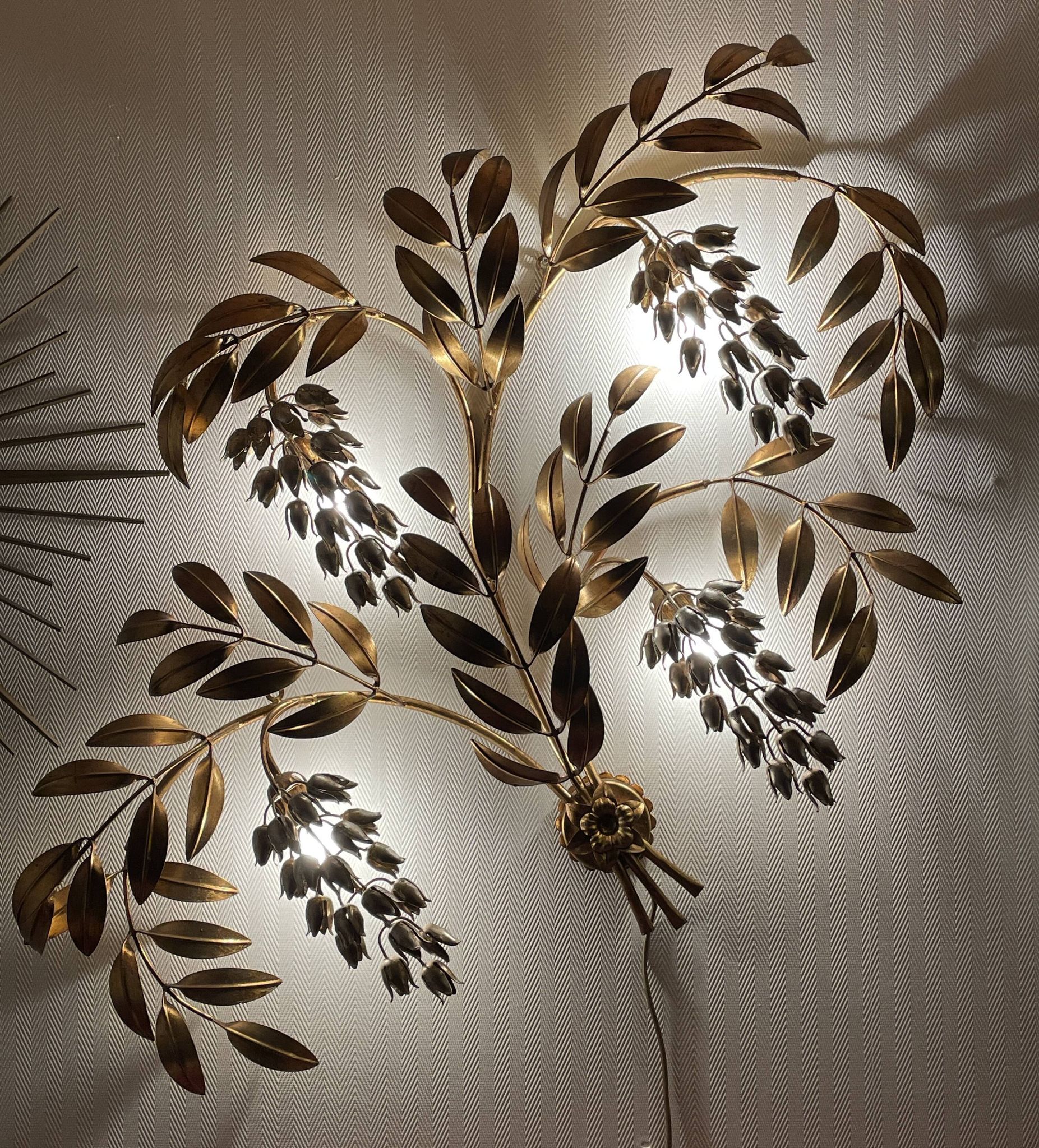 Pioggia D'Oro Wall Lamp in Gold Metal by Hans Kögl, Italy, 1970s