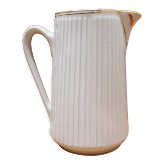 Pichet porcelaine blanc et or