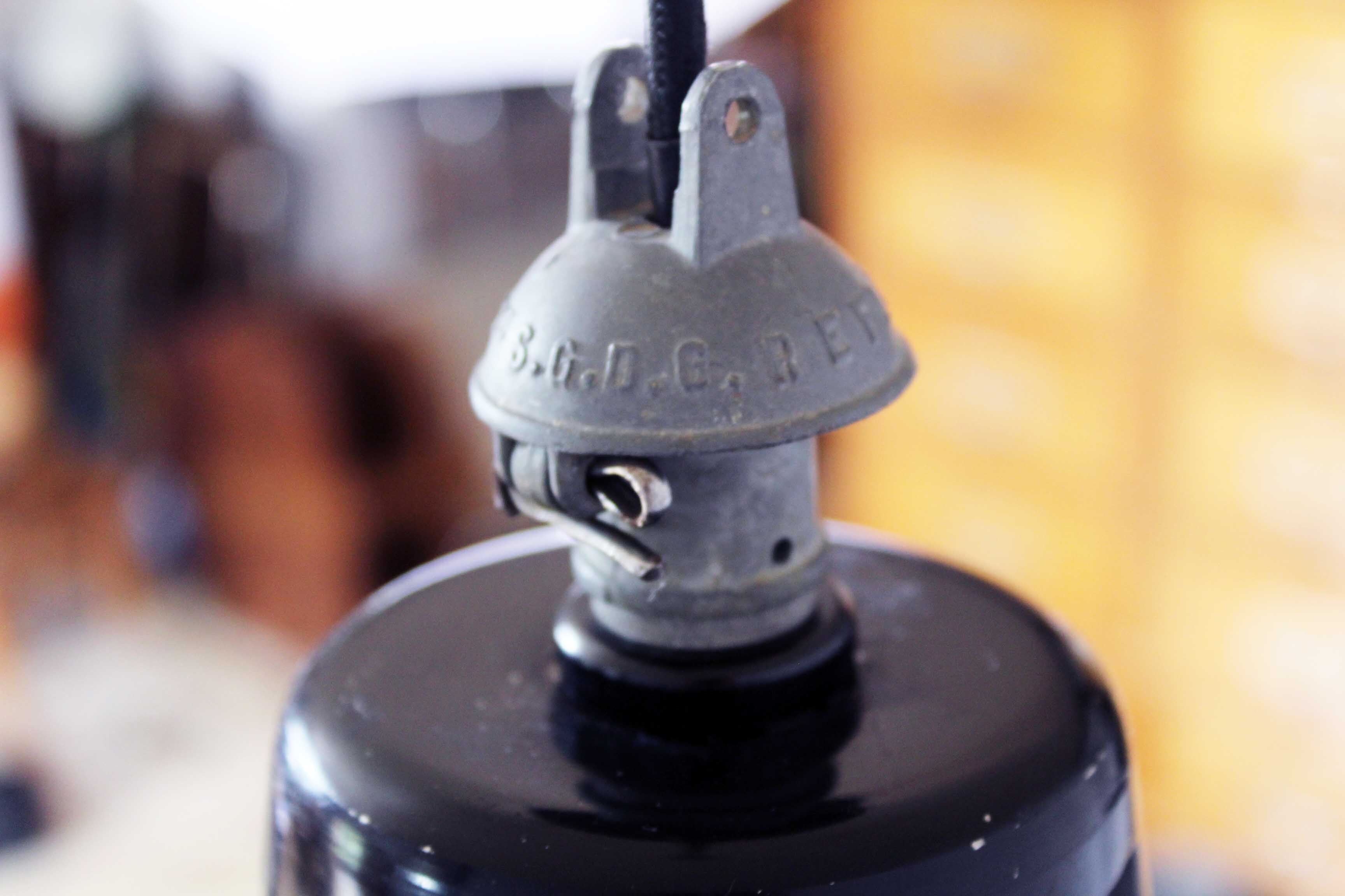 Black enamelled metal suspension, industrial lamp