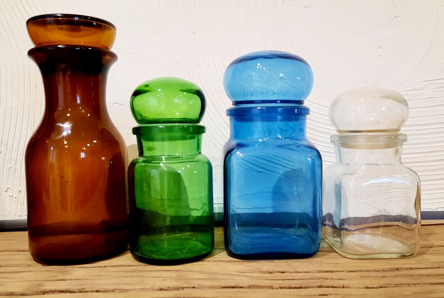 Glass pharmacy jar bottles