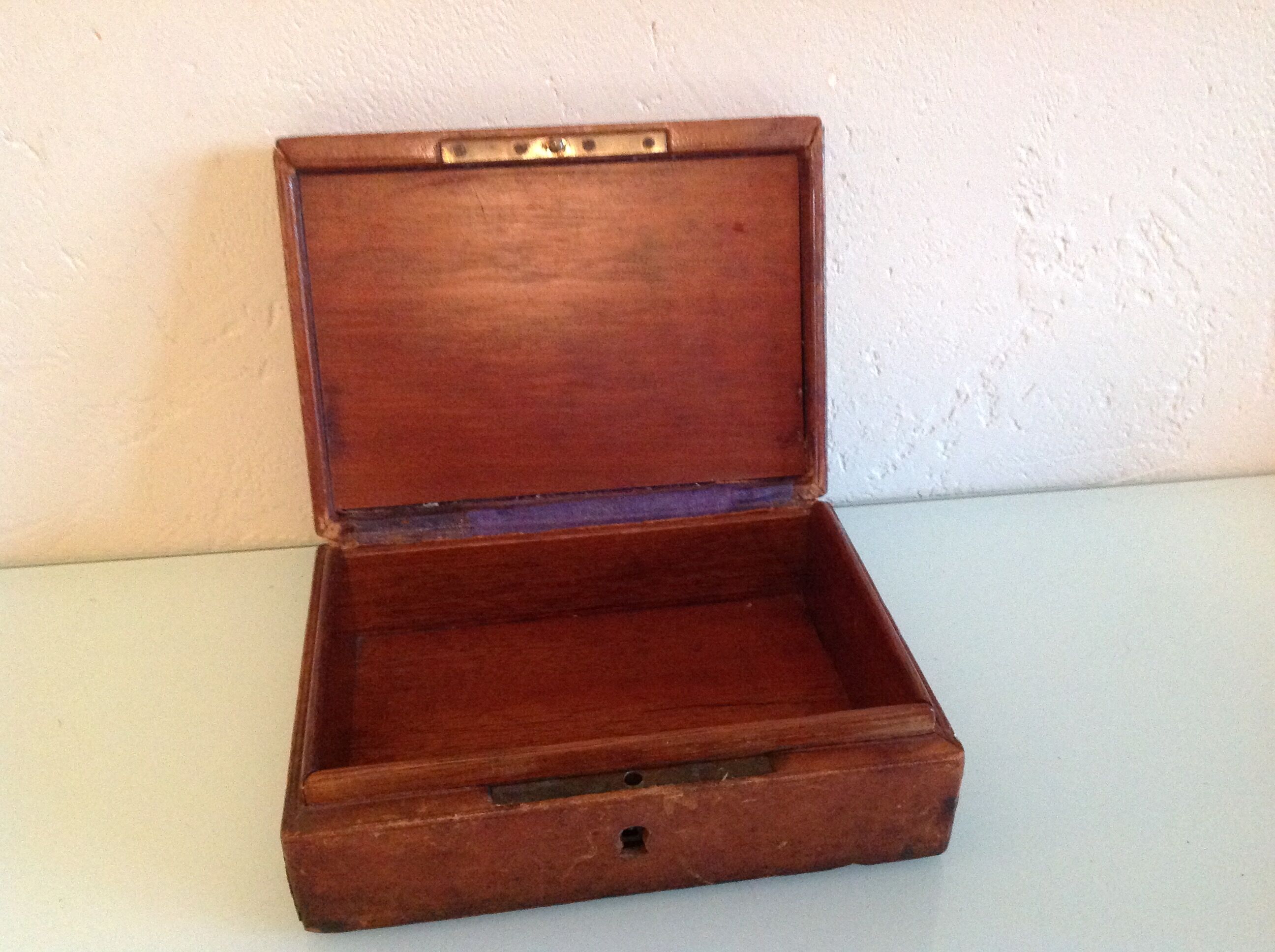 Brown / vintage leather box 40s-50s