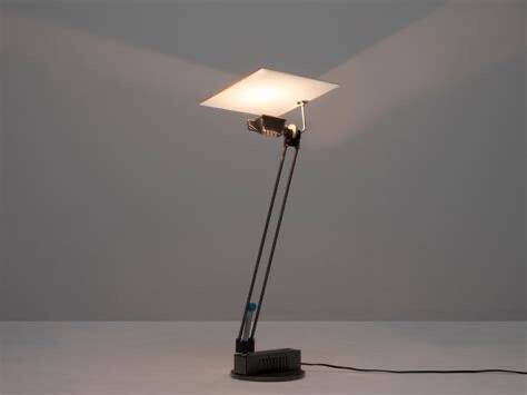 Lamp WO by Sacha Ketoff