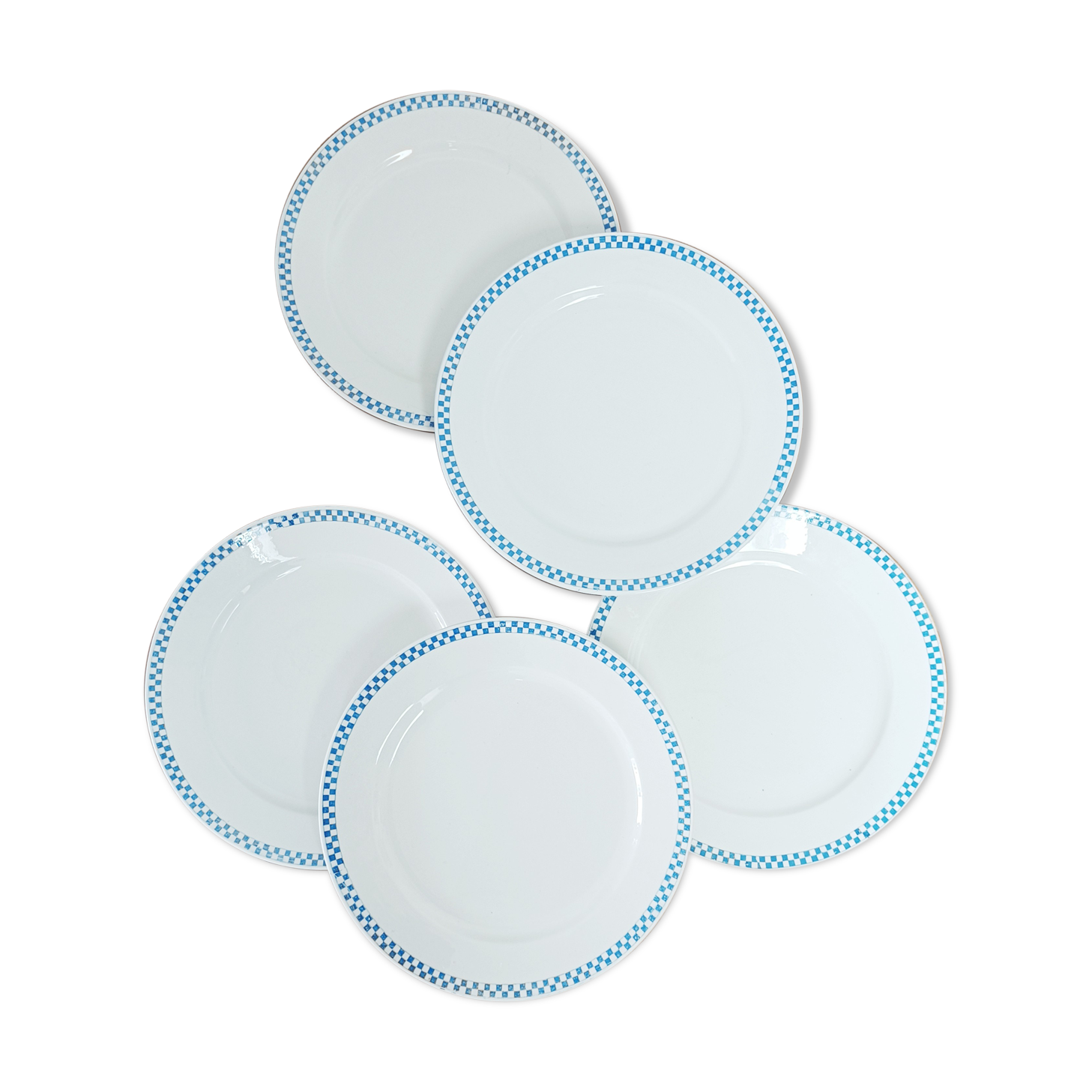 Set of 5 flat plates with blue checkerboard, Sarreguemines 19th