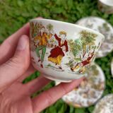 Set of 4 Retro Mugs