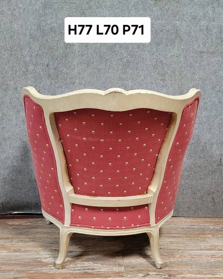 Very large curved Louis XV style bergere chair in lacquered wood