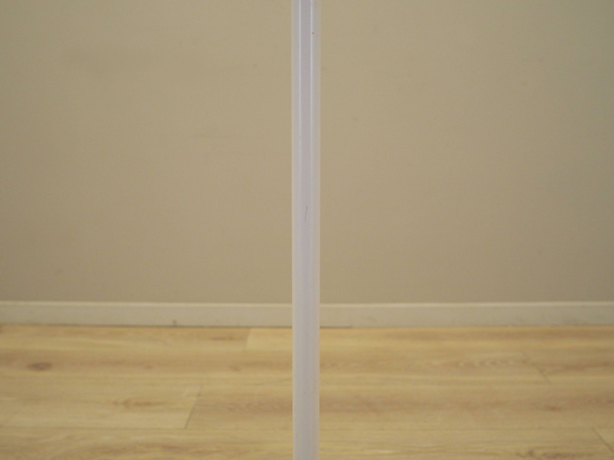 Floor lamp Panthella, Danish design, 1970s, manufacturer: Louis Poulsen, de