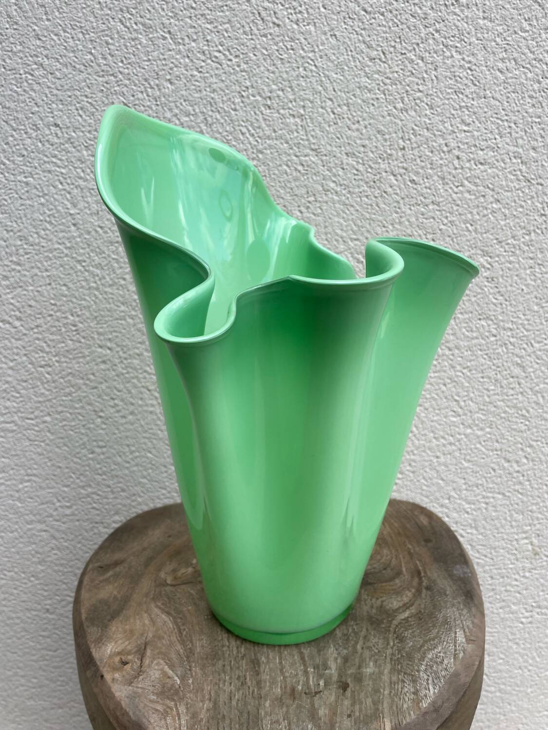 Murano handkerchief vase