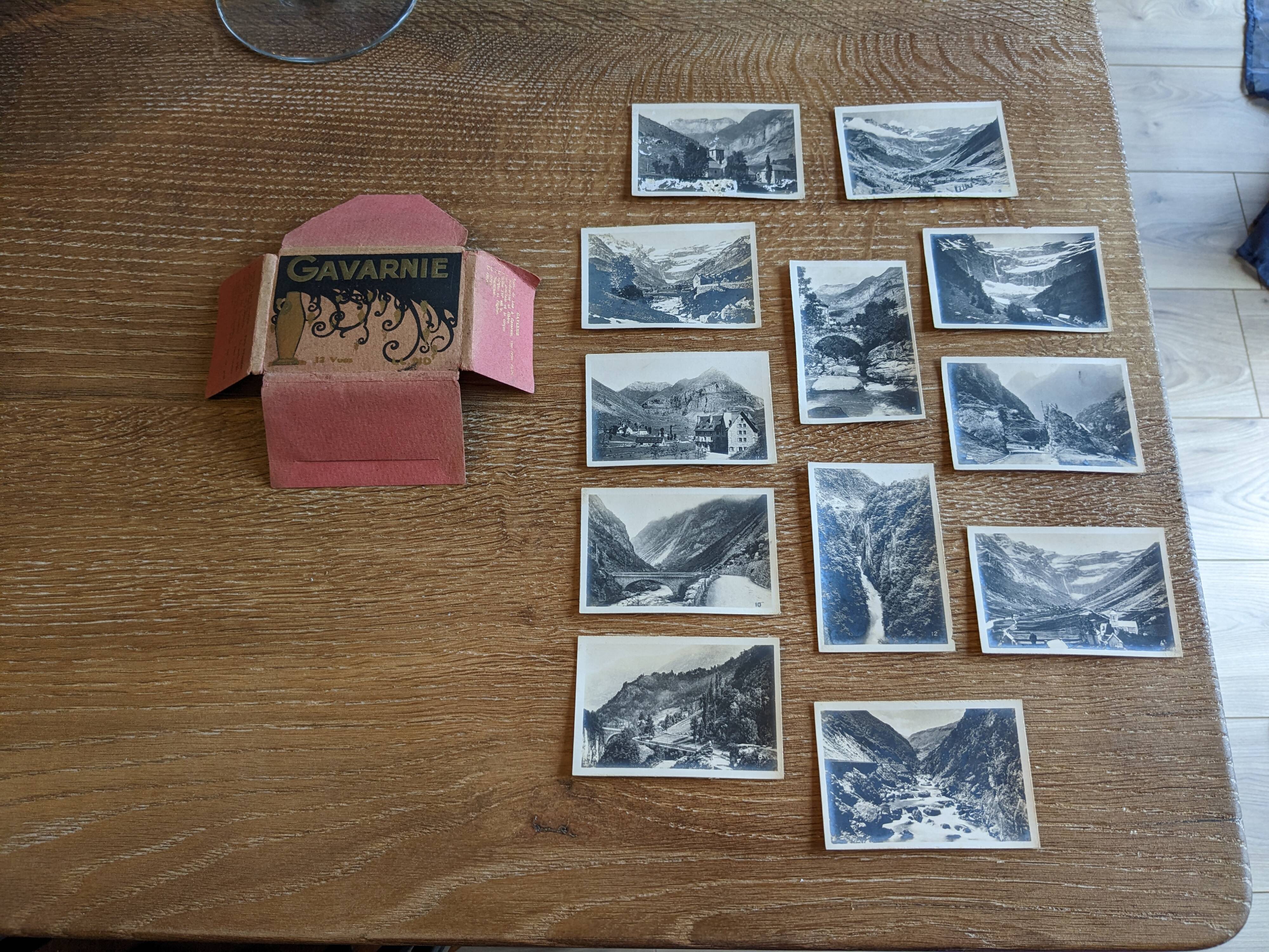 Old souvenir cover of 12 views of Gavarnie 20s