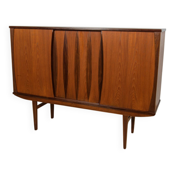 Buffet haut en teck du milieu du siècle, Danemark, années 1960