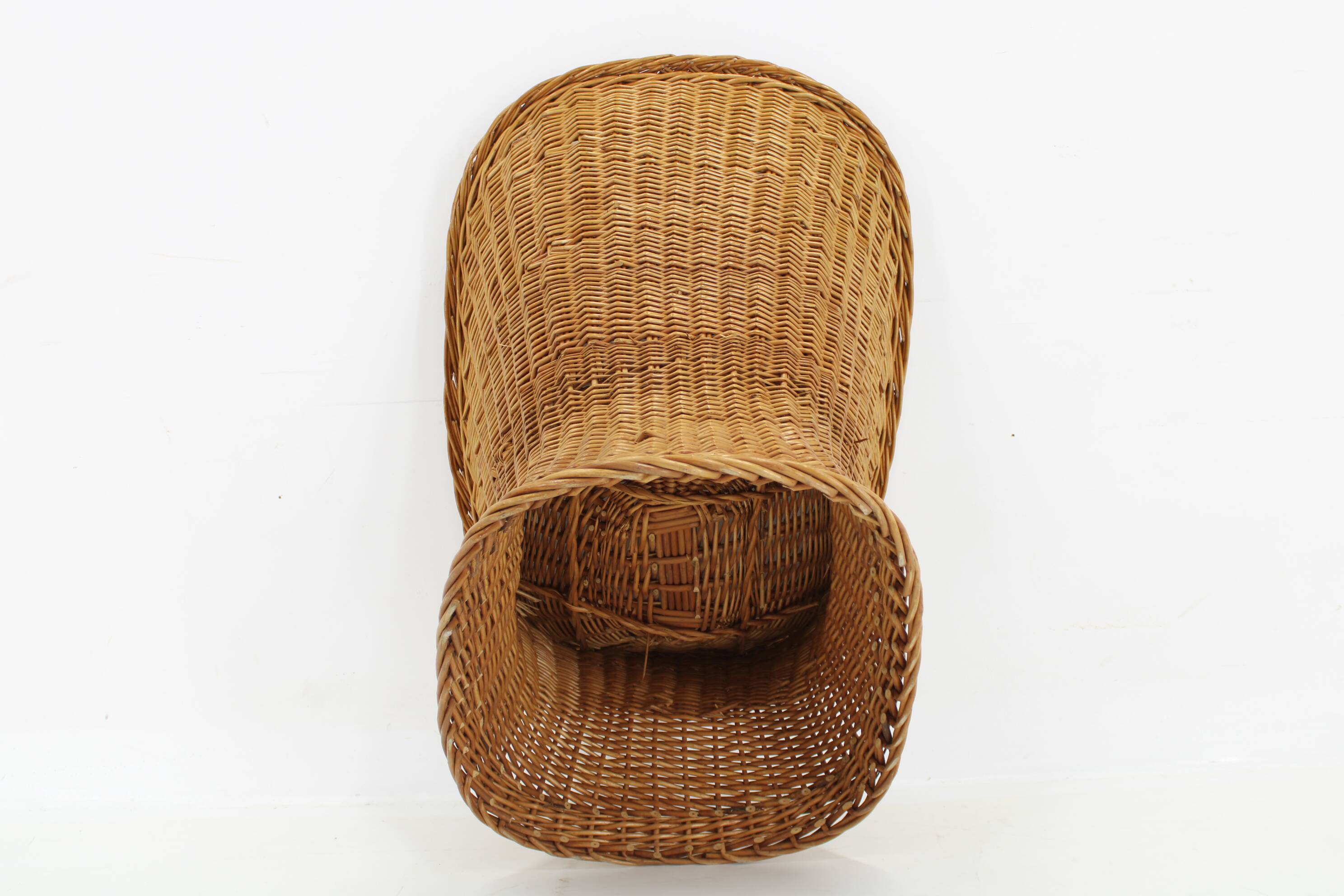 1960s Pair of Rattan Lounge Chairs , Italy