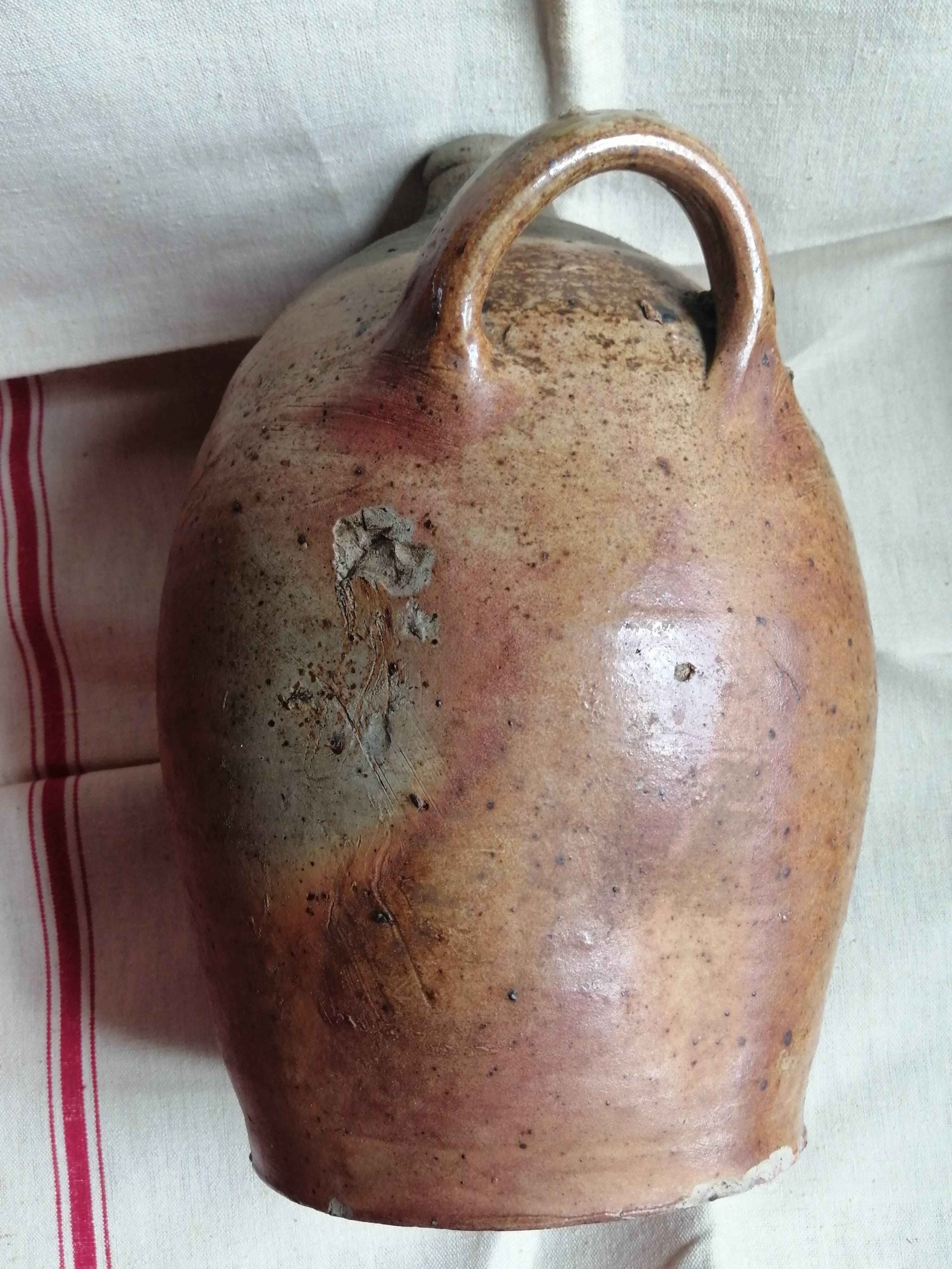 Lady jeanne or provencal jar