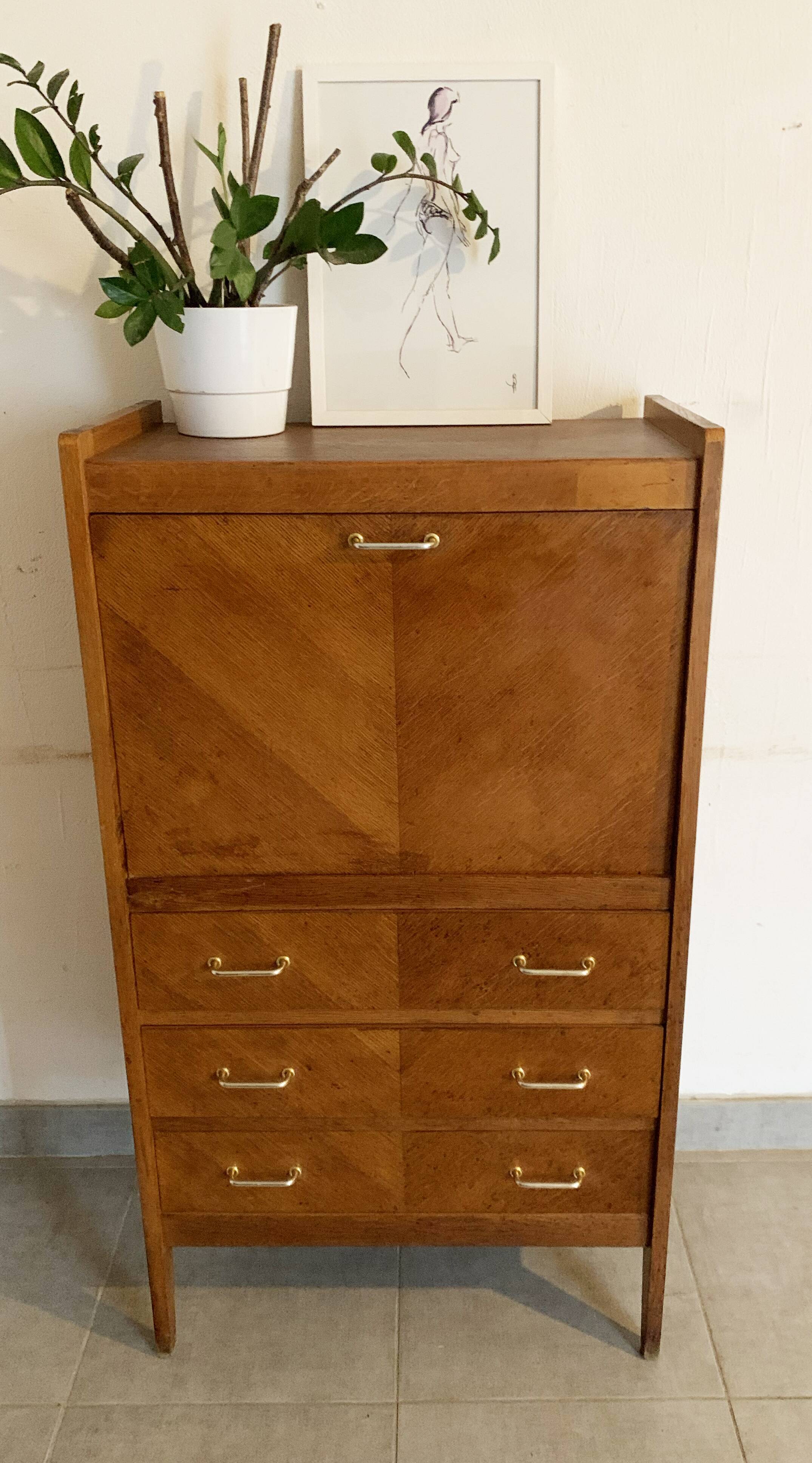 Vintage secretary of the 50s in oak