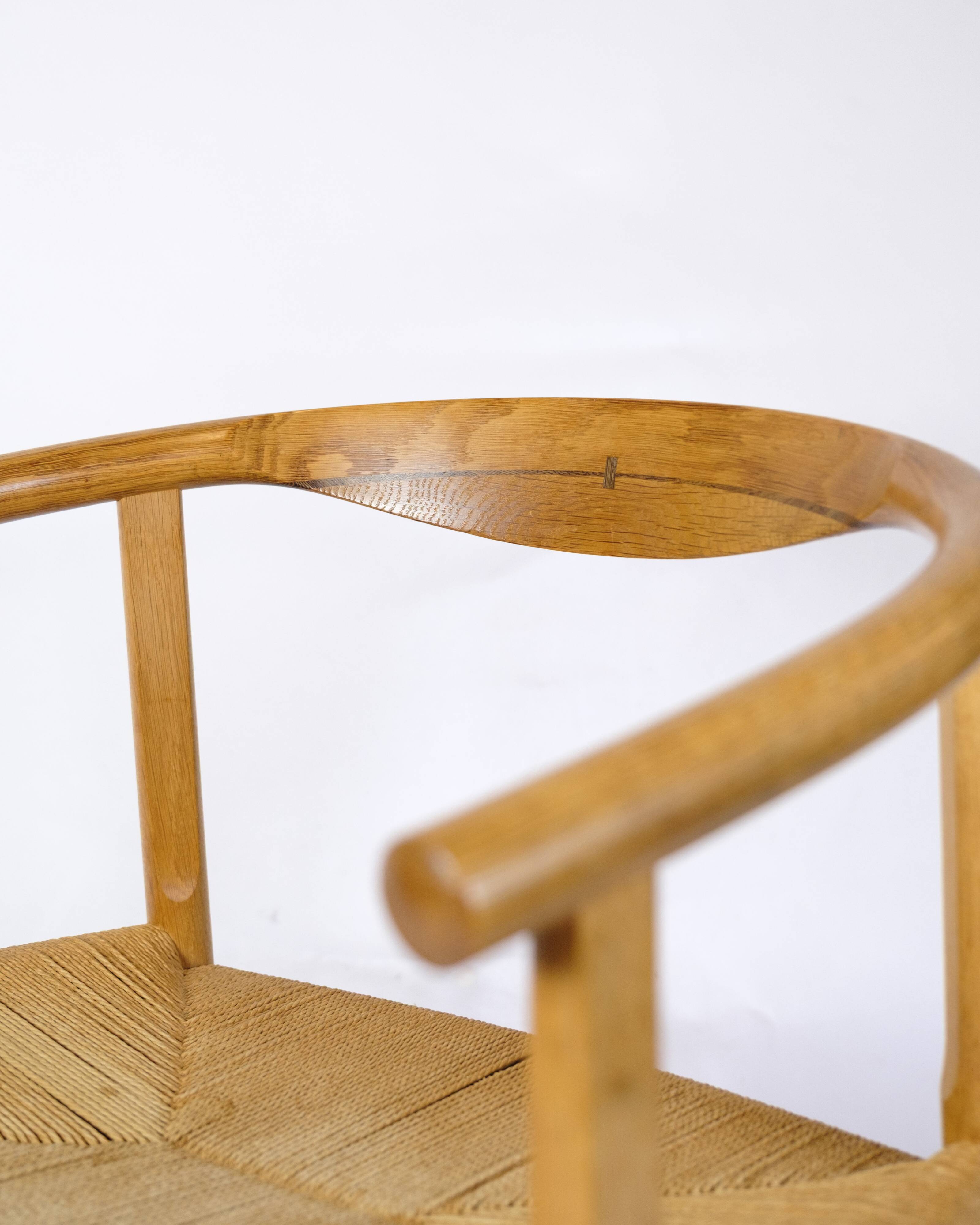 Hans J. Wegner Armchair Model PP201 Made In Oak & Wenge For PP Møbler