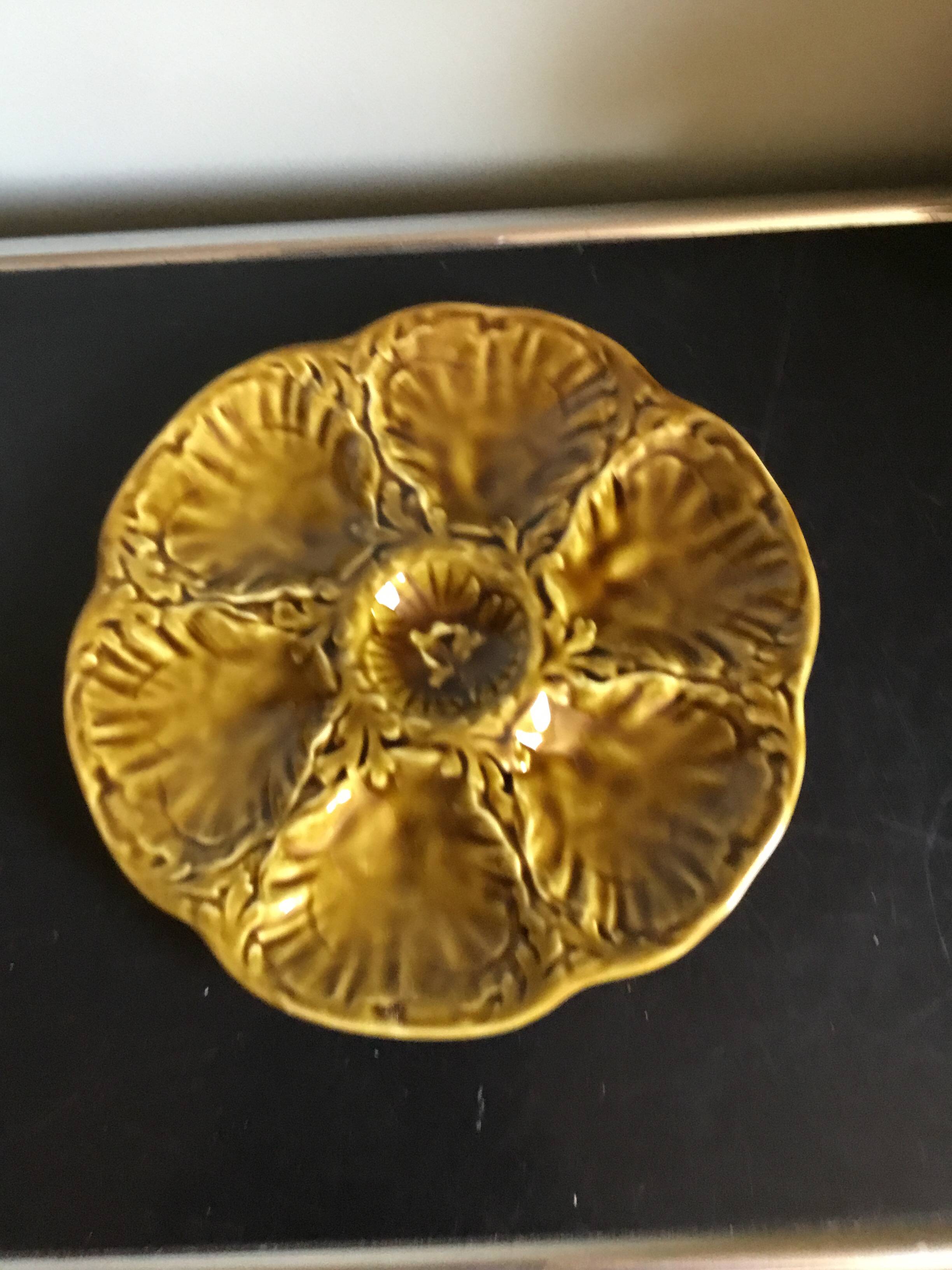 Lot de 6 assiettes à huitres barbotine Gien