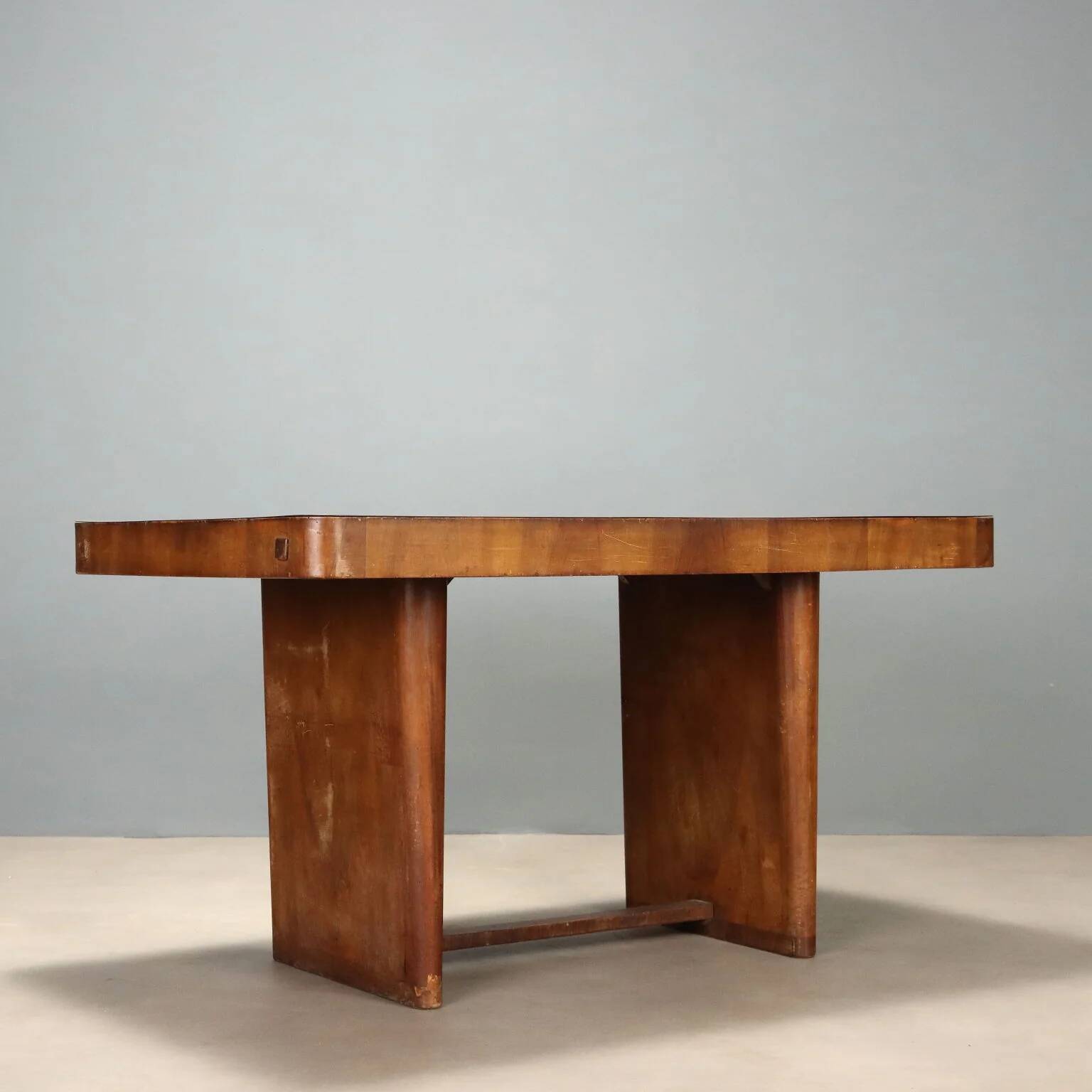 Wooden table with burl veneer from the 1940s.