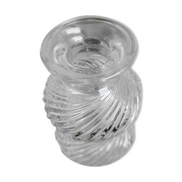 Vase en verre moulé