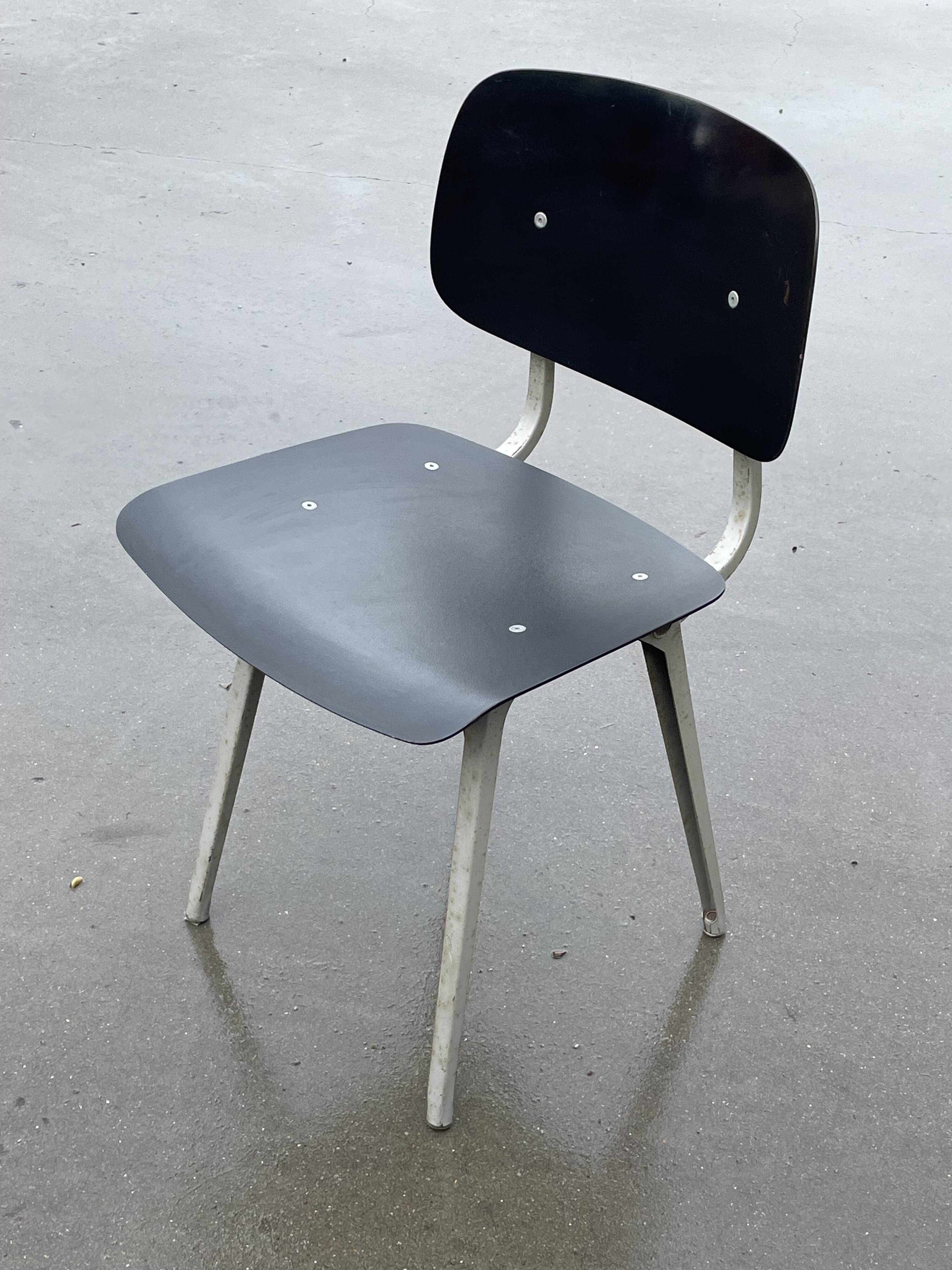 Vintage Friso Kramer Revolt chair for Ahrend de Cirkel 1960