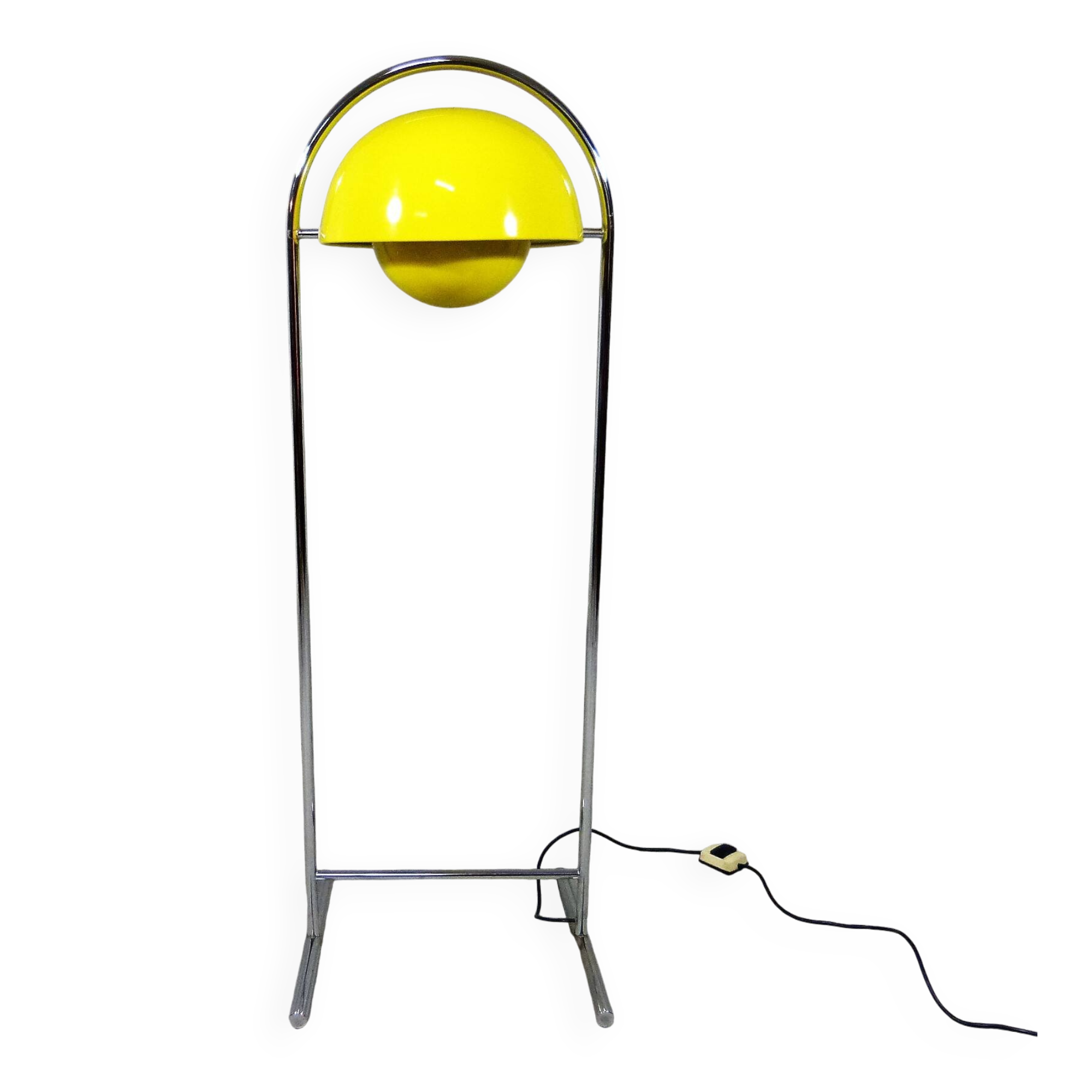 Cosack yellow flowerpot floor lamp 1960-70’s
