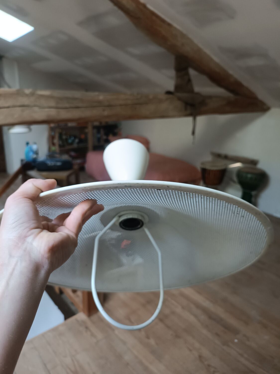 Retractable pendant lamp