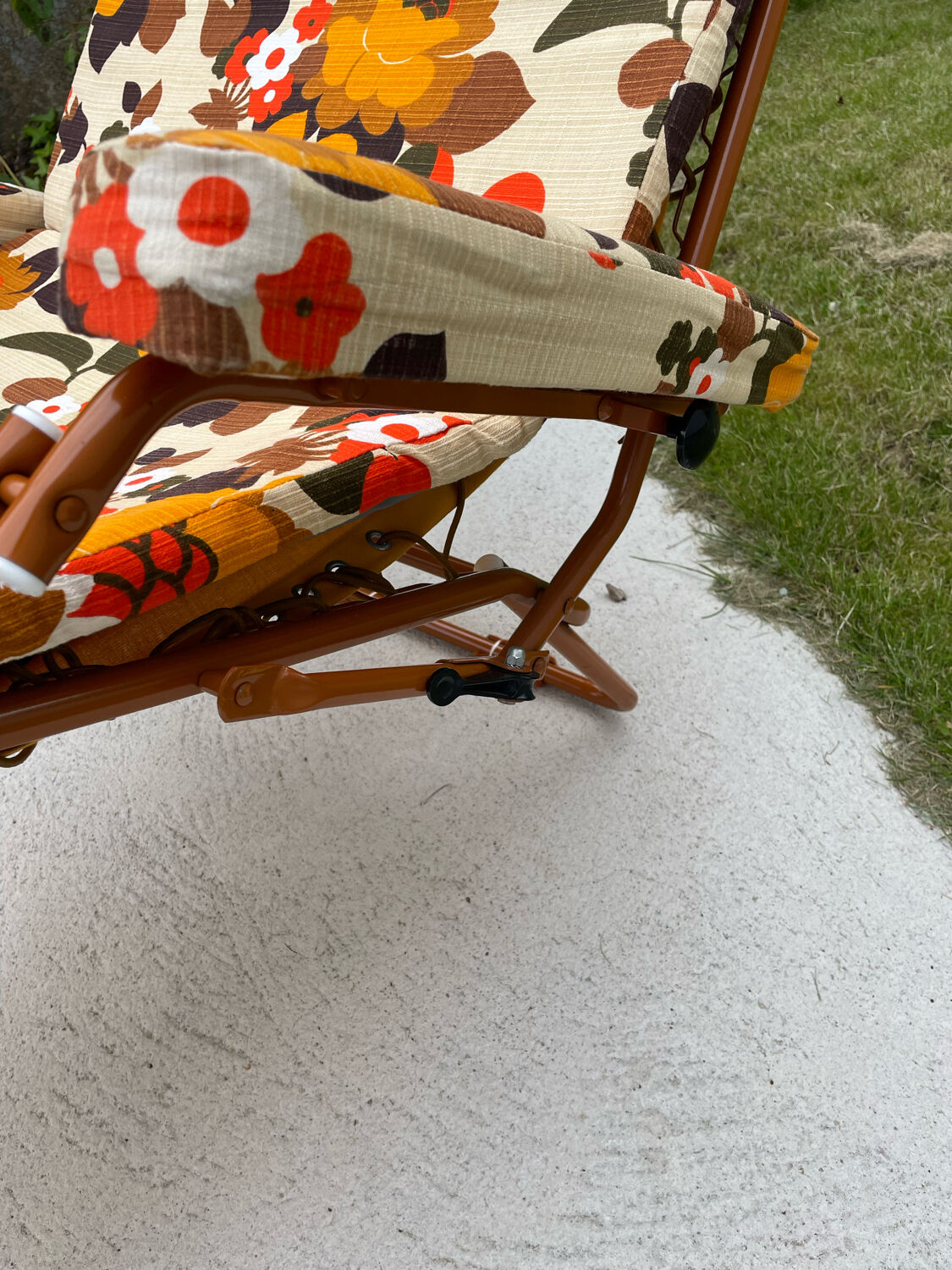 Deckchair chaise longue year 70