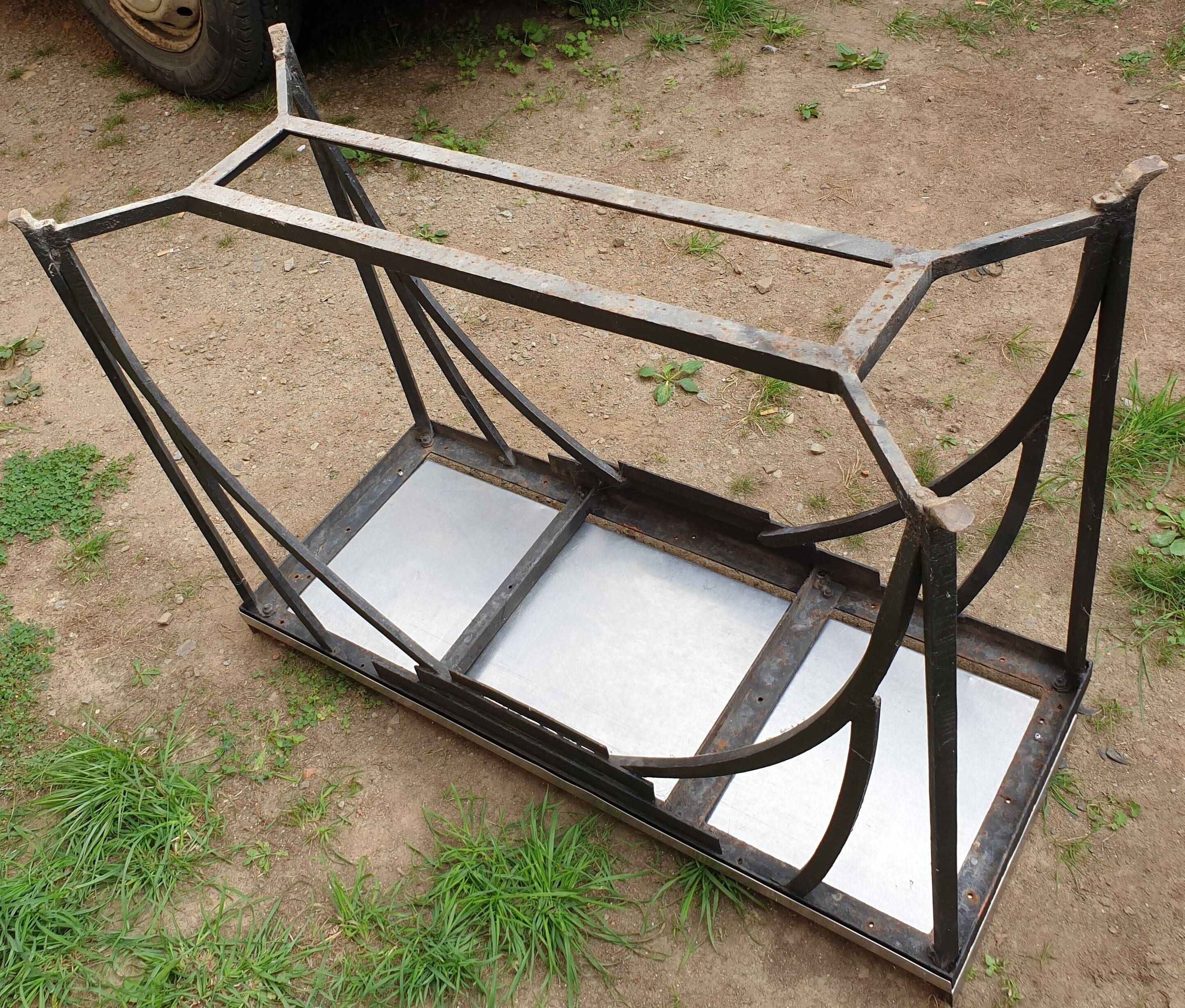 Art Deco console in wrought iron and steel (Art deco, wrought iron and steel console)