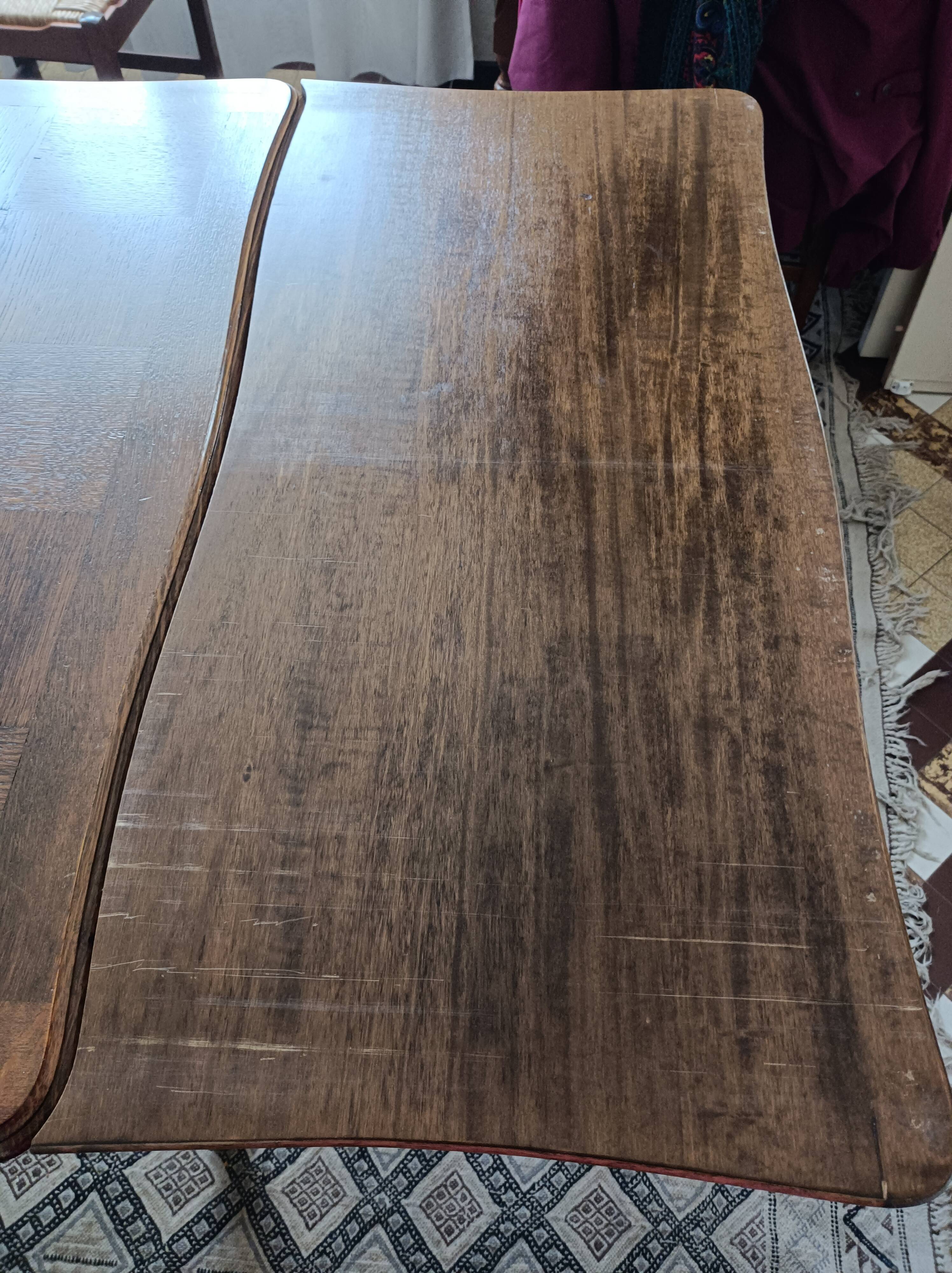 Dining room table