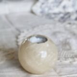 Vintage round stone candle holder in marble style - Light beige shade