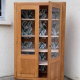 Primary school glass cabinet 1950