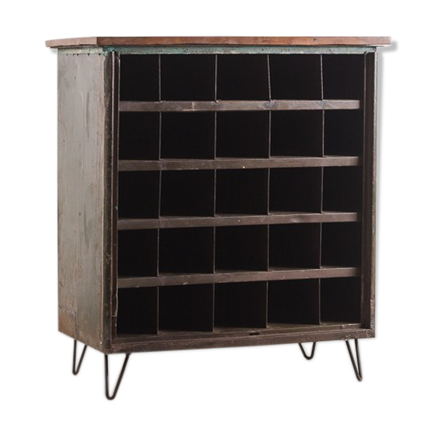 Meuble de postier