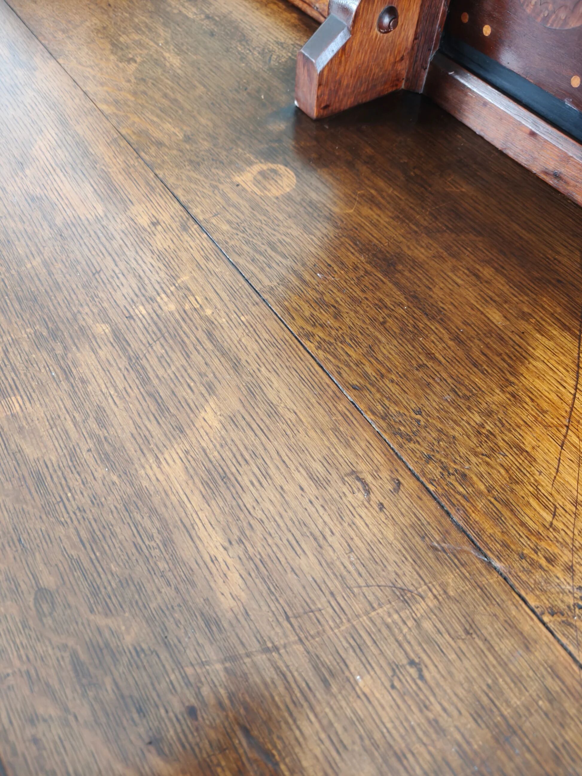 Buffet Arts & Crafts anglais en chêne du XIXe siècle par Pratt & Prince