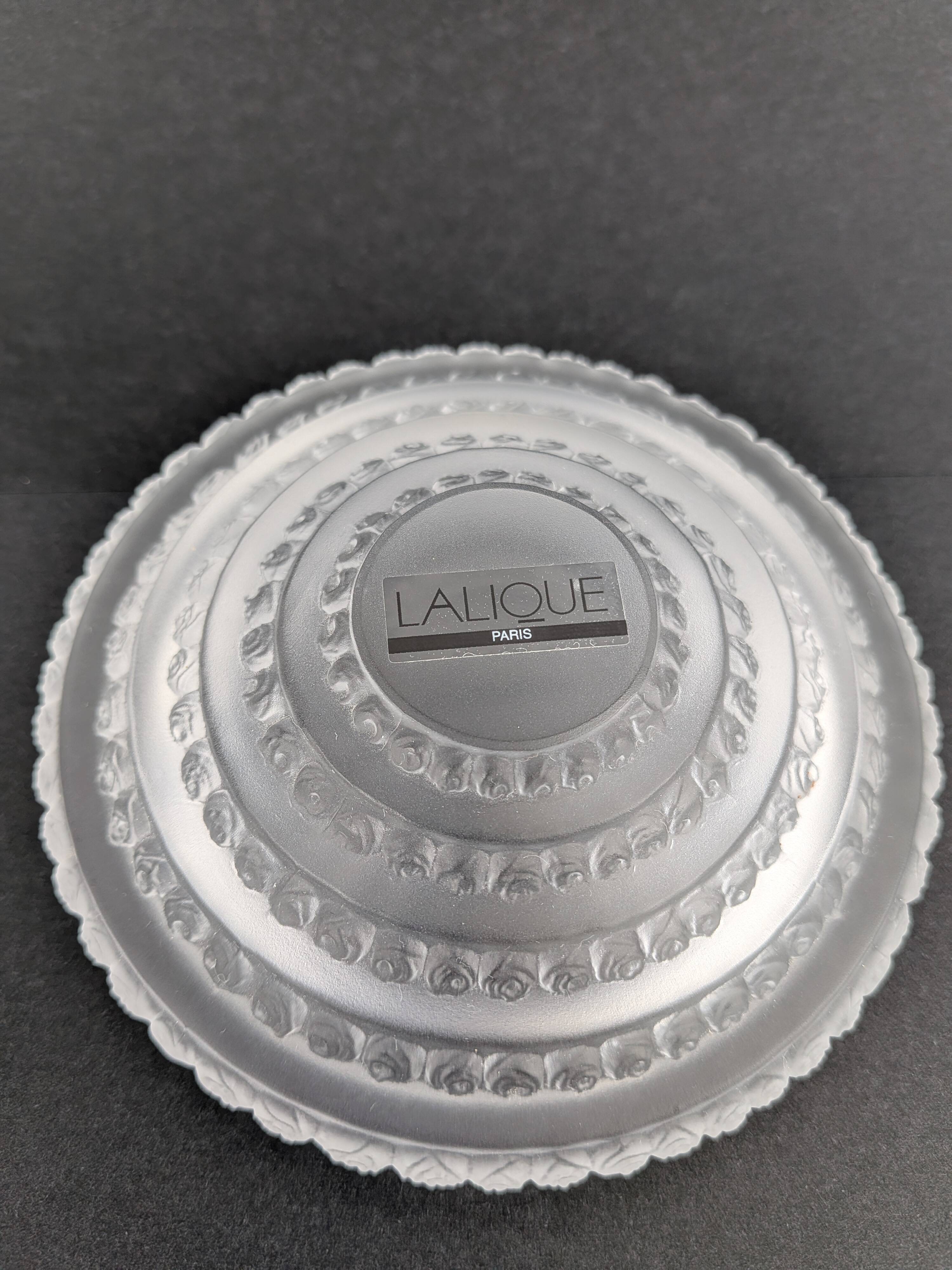 Lalique crystal box modelled as "Les Enfants".