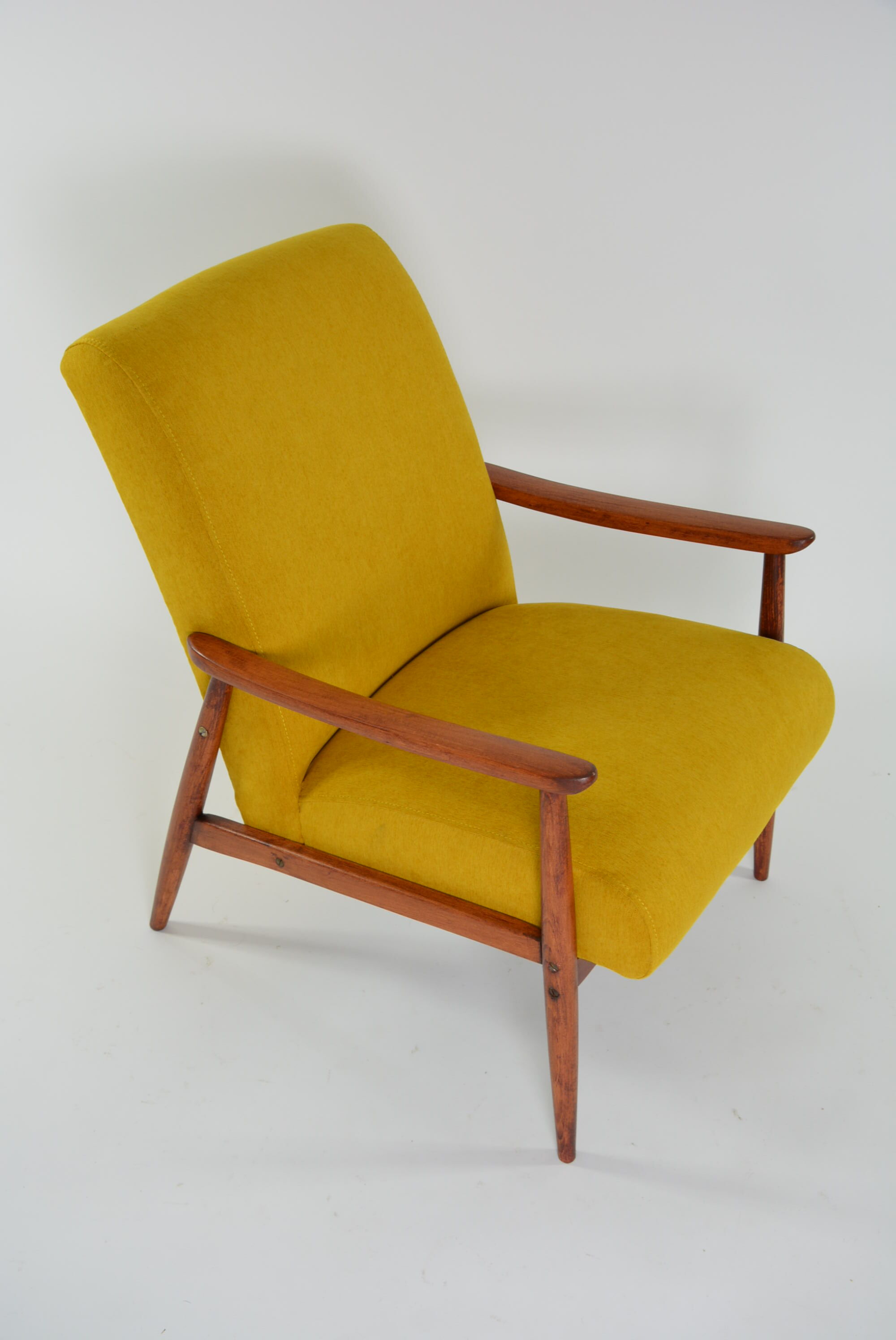 Fauteuil des années 60 jaune
