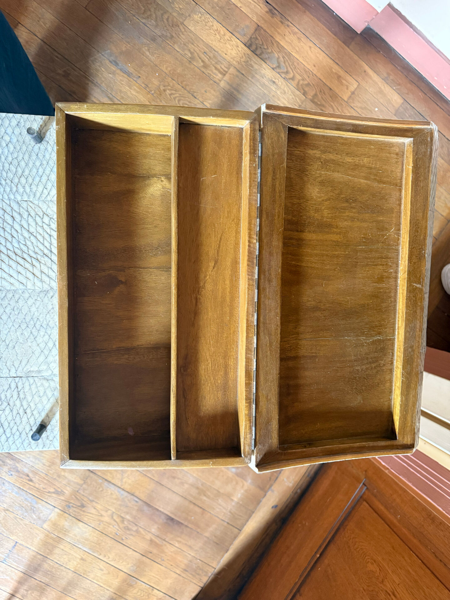 Console in shagreen R&Y Augustin