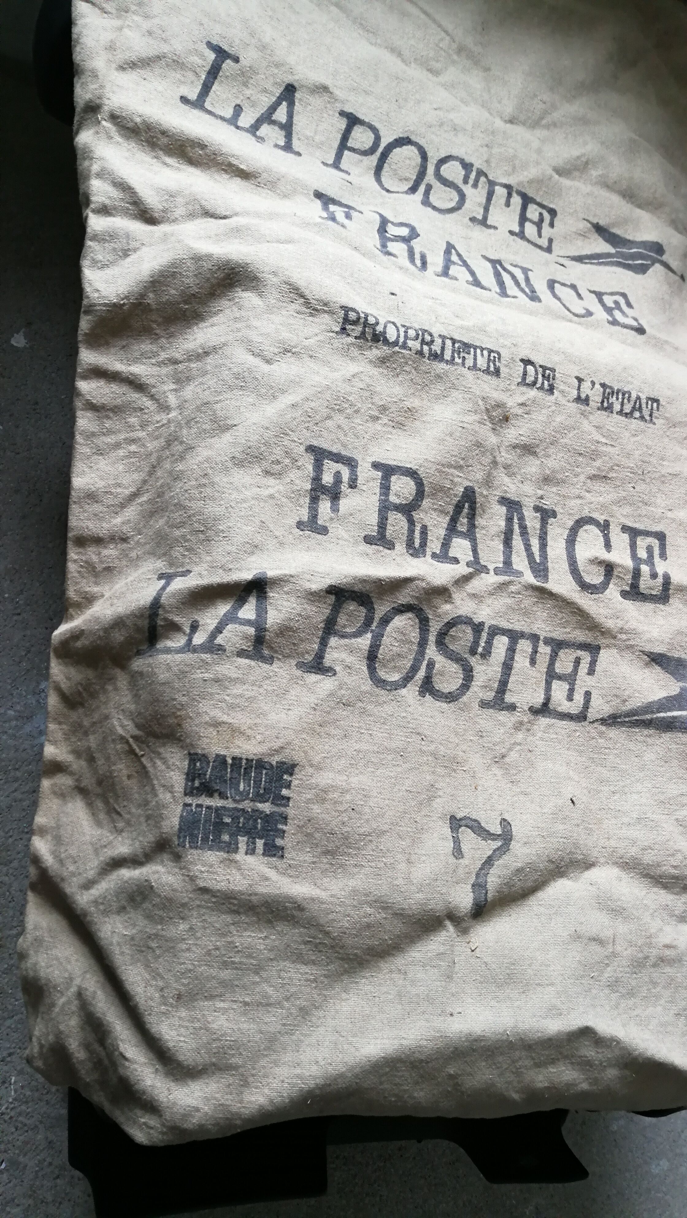Burlap postal bag '' la poste ''
