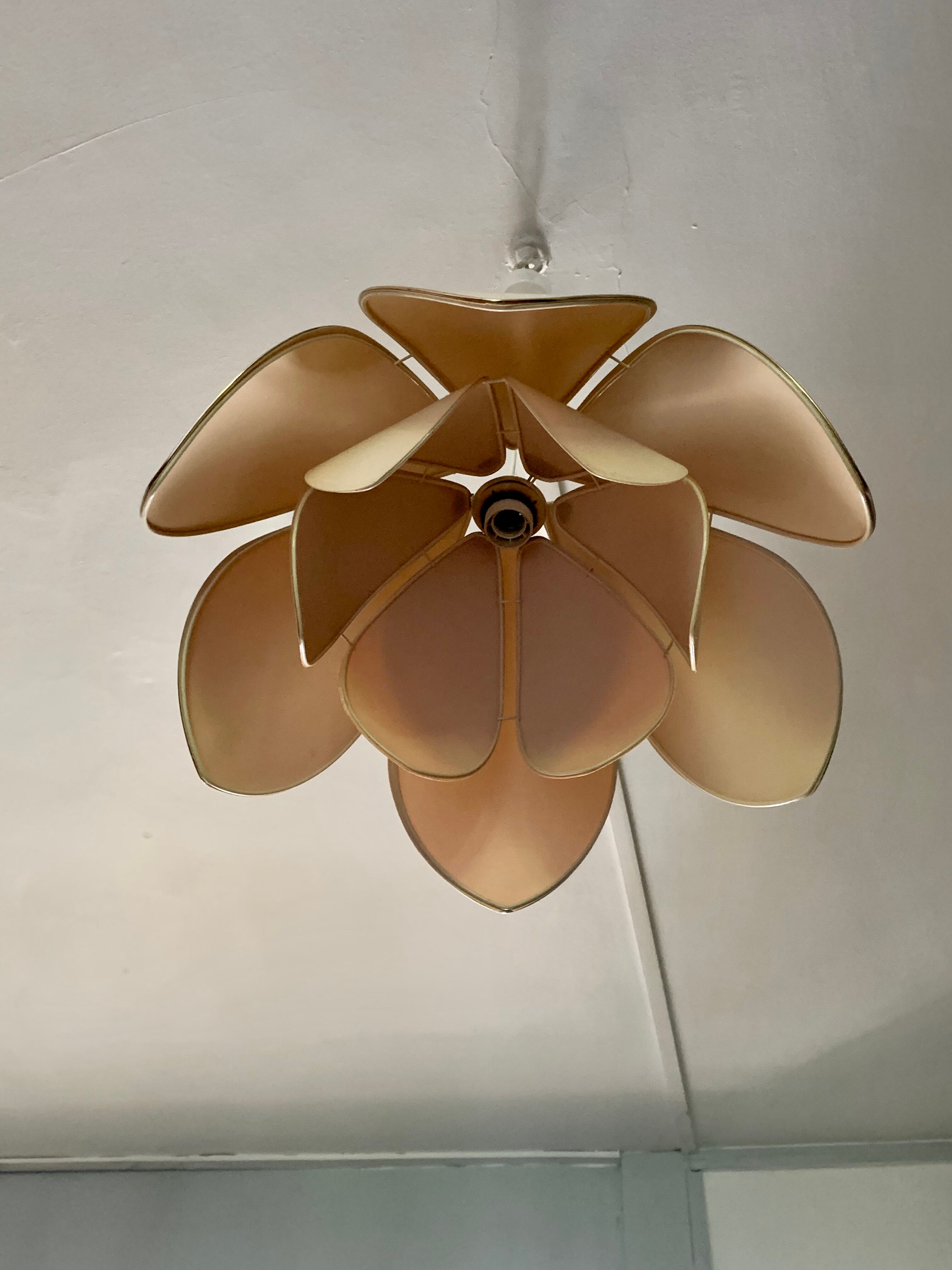 Suspension fleur de lotus double corolle pétale vintage